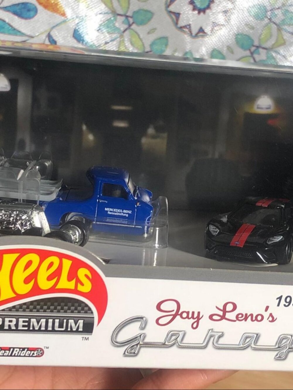 Hot Wheels Premium Jay Leno’s Garage 5-Car Collector Set